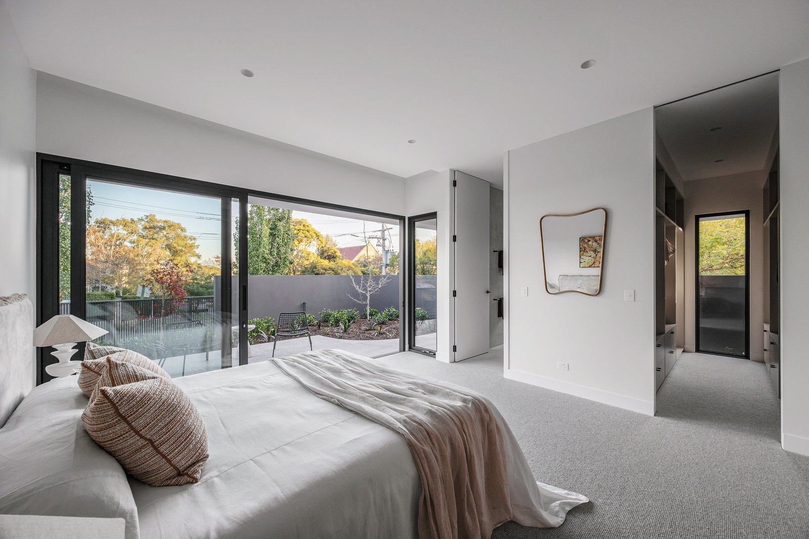 20 Madden Grove, Kew, 3101