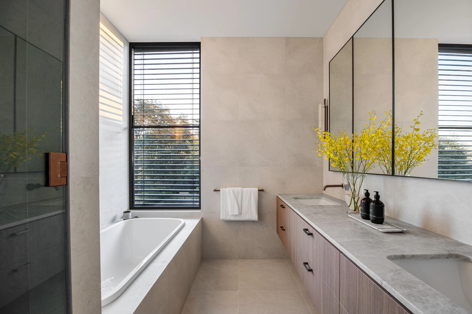 20 Madden Grove, Kew, 3101