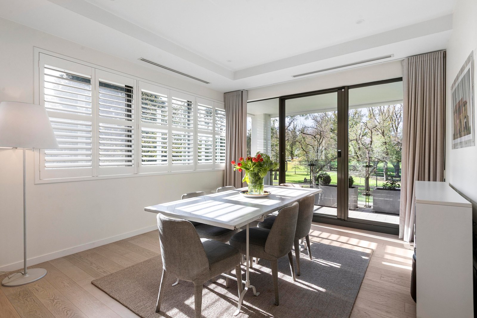 202/2 Slater Street, Melbourne, 3004
