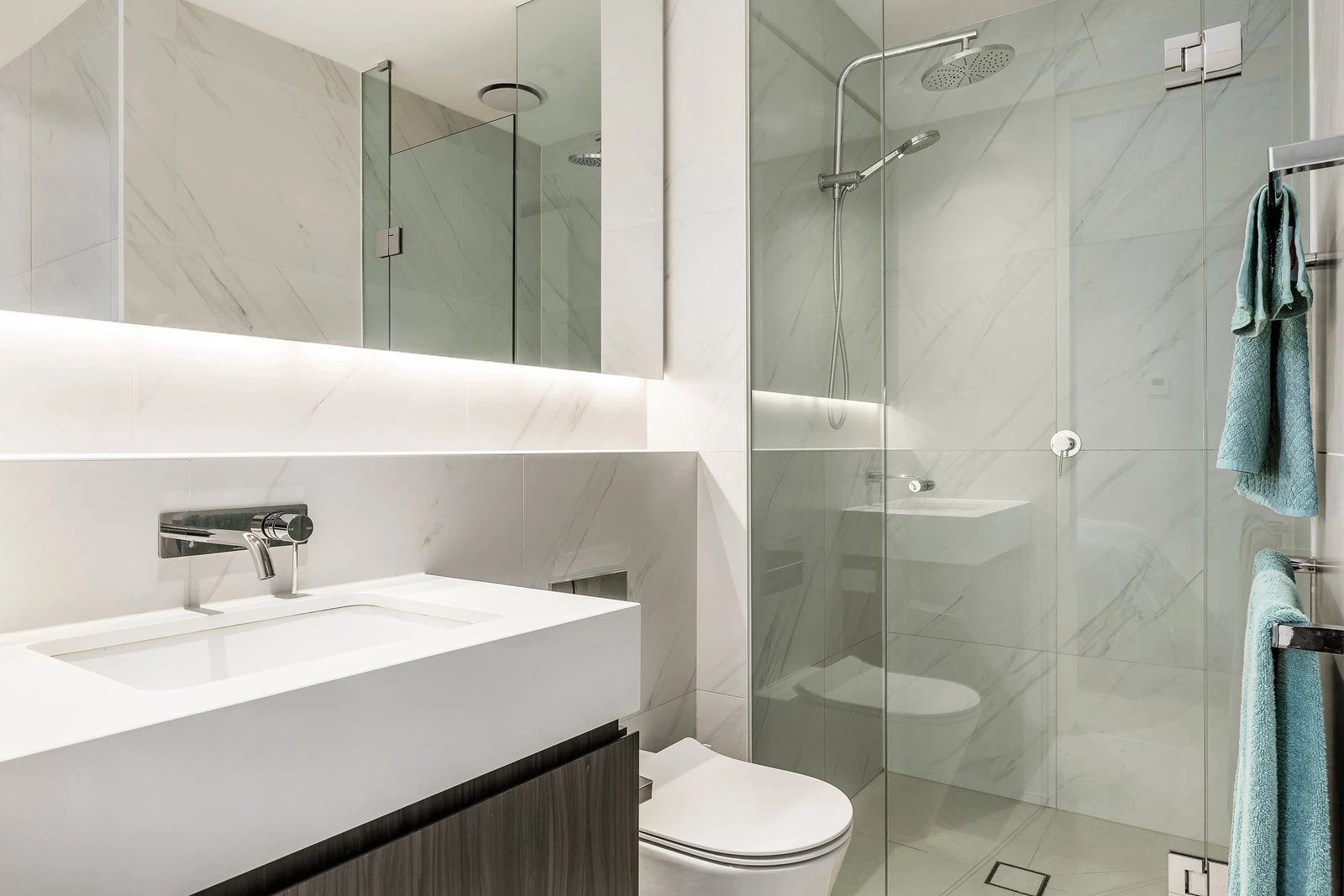 202/585 Burke Road, Camberwell, 3124