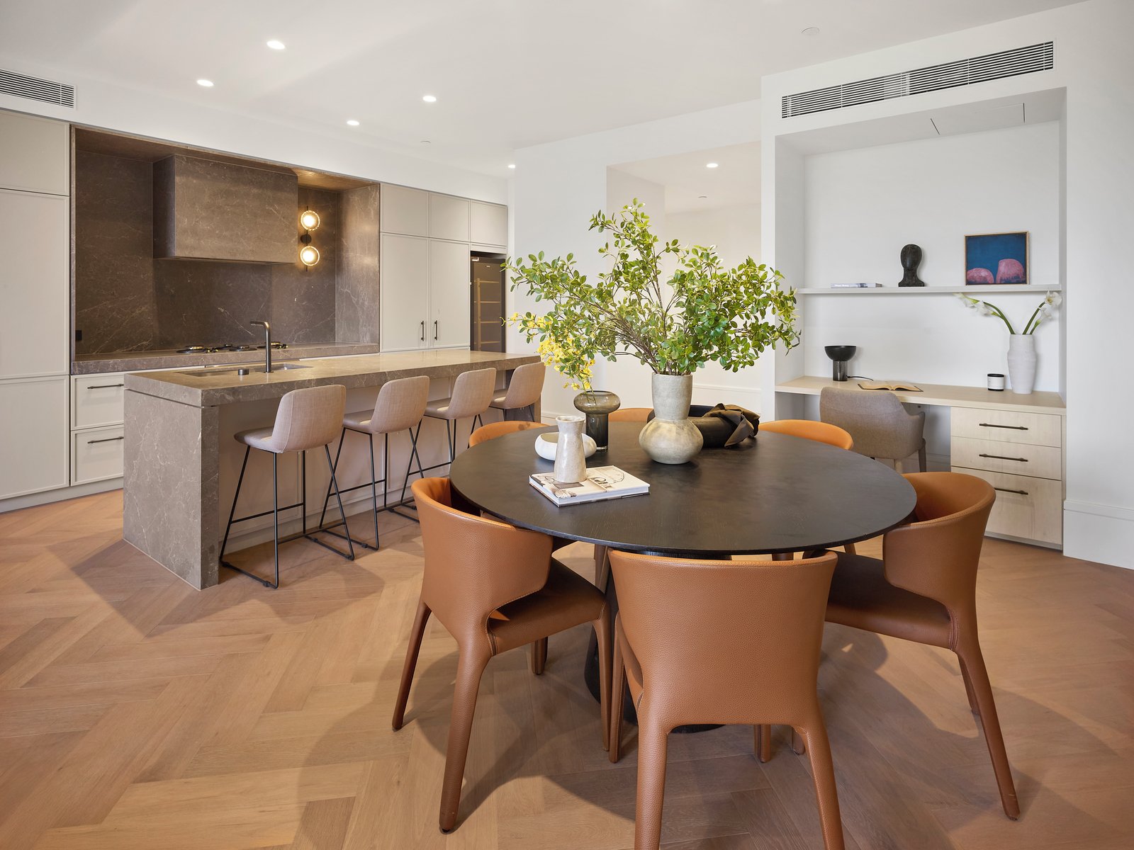 203/376 Albert Street, East Melbourne, 3002