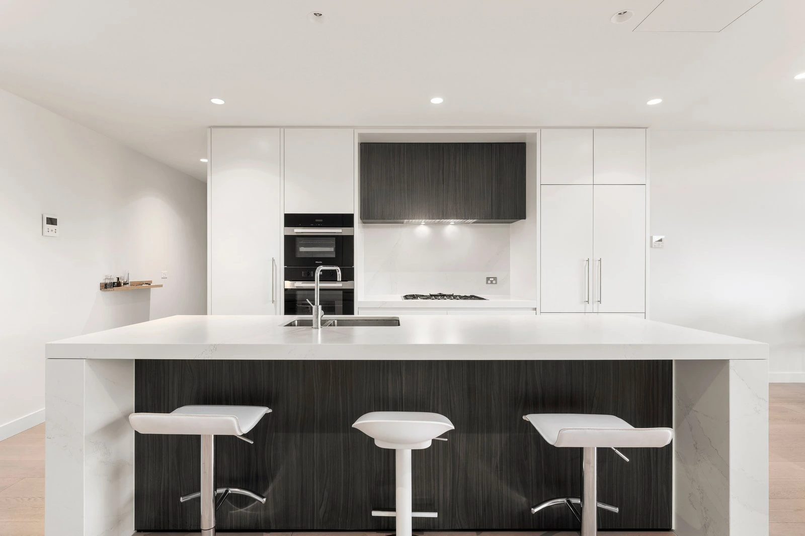 204/585-589 Burke Road, Camberwell, 3124