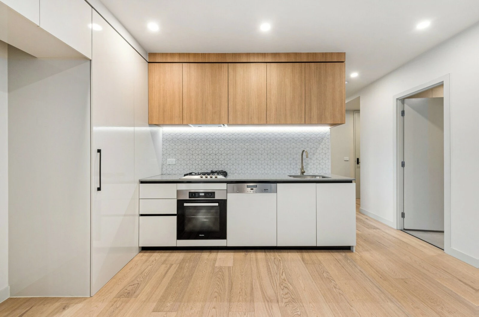 206/340 Whitehorse Road, Balwyn, 3103