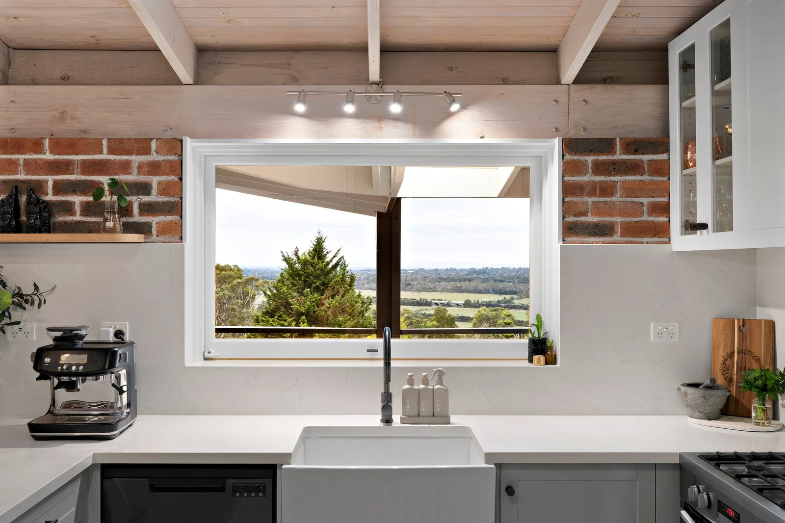 208 Humphries Road, Mount Eliza, 3930