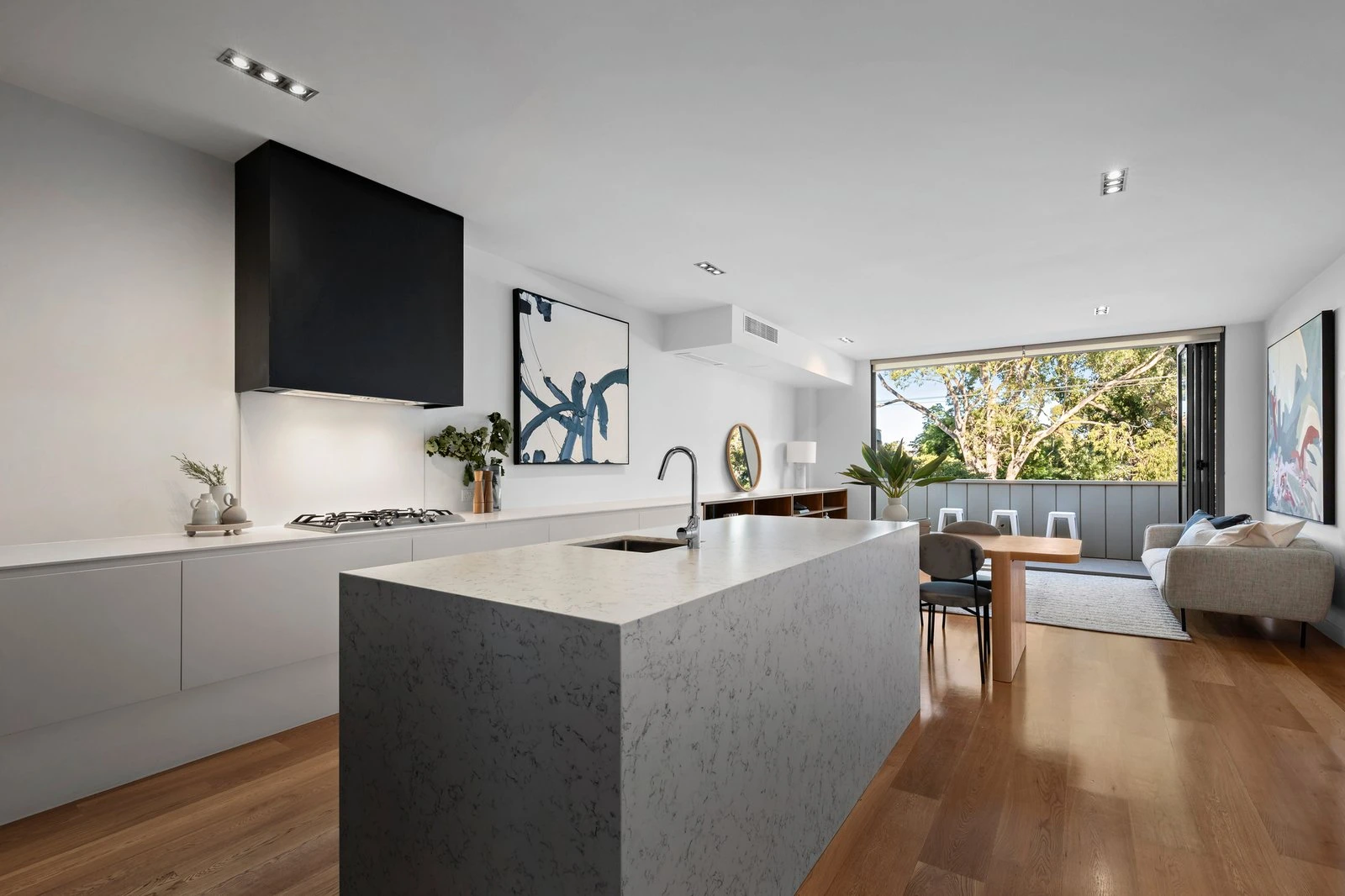 209 Esplanade West, Port Melbourne, 3207