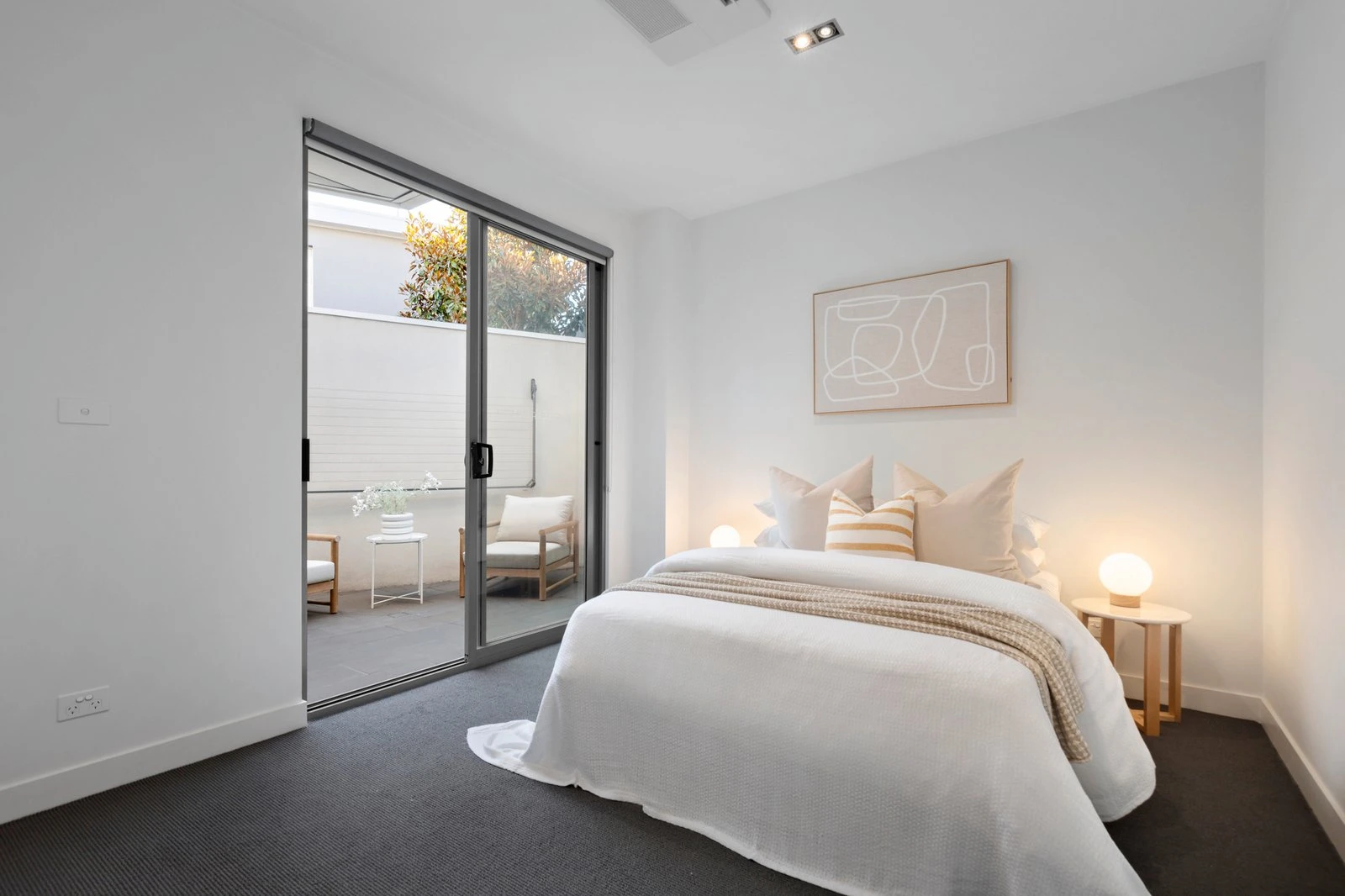 209 Esplanade West, Port Melbourne, 3207