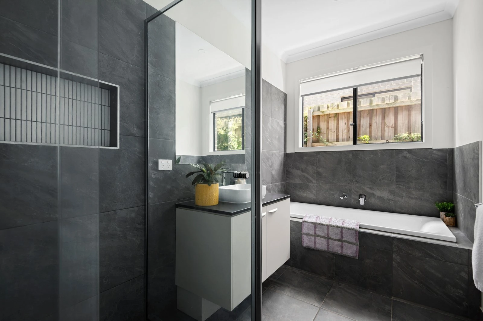 20A Morven Street, Mornington, 3931