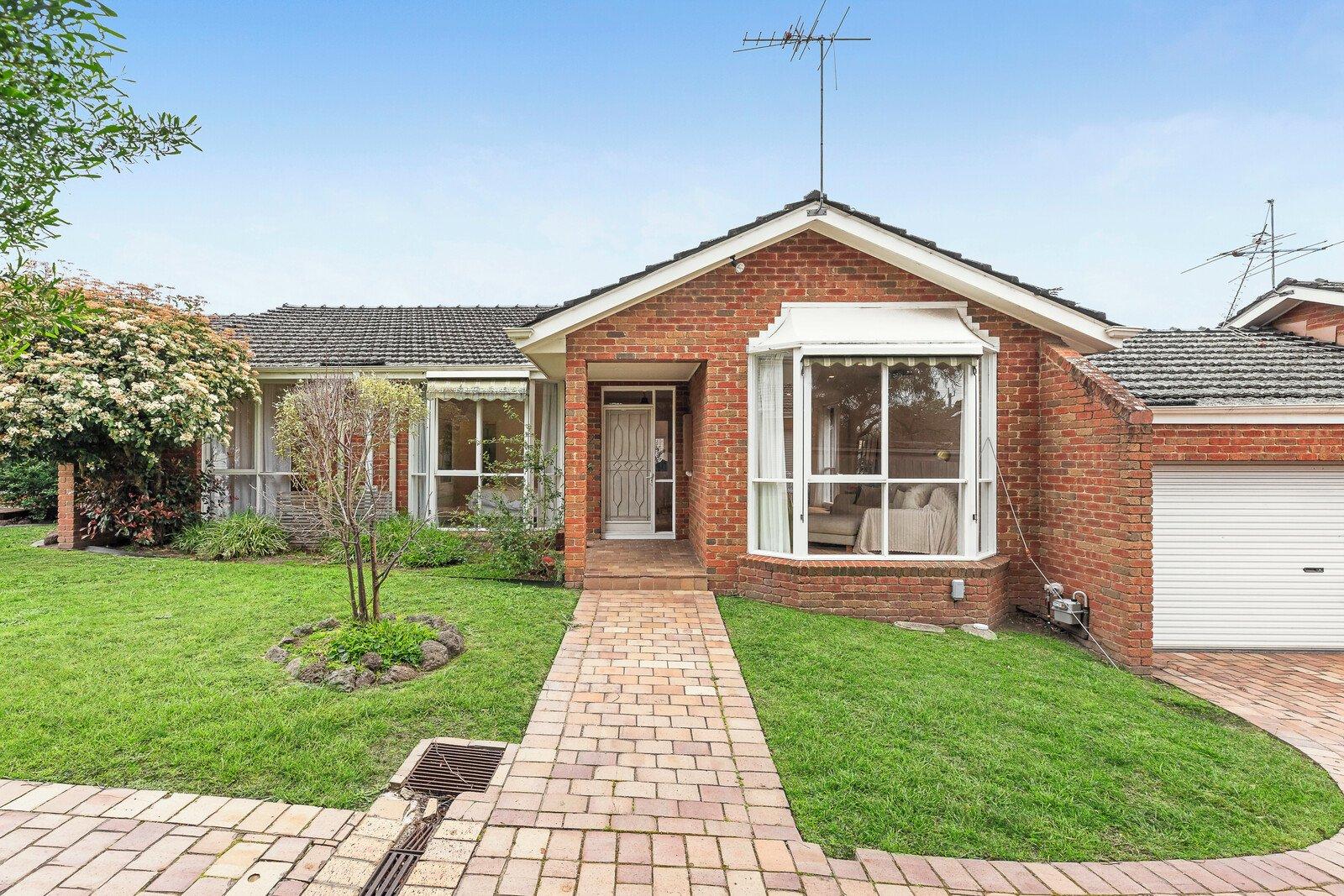 2/1 Birtles Street, Balwyn, 3103
