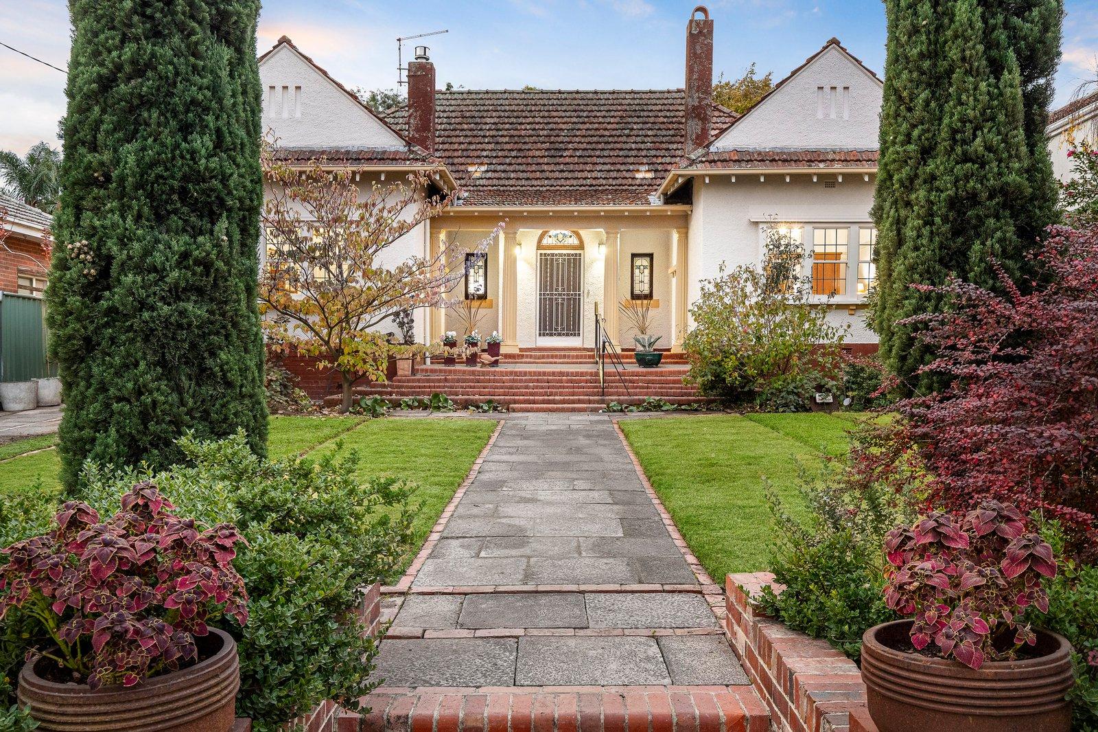 21 Doncaster Road, Balwyn North, 3104