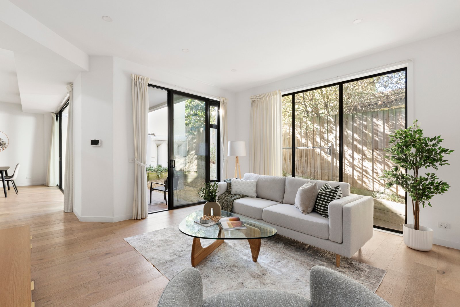 2/1 Louise Court, Doncaster, 3108