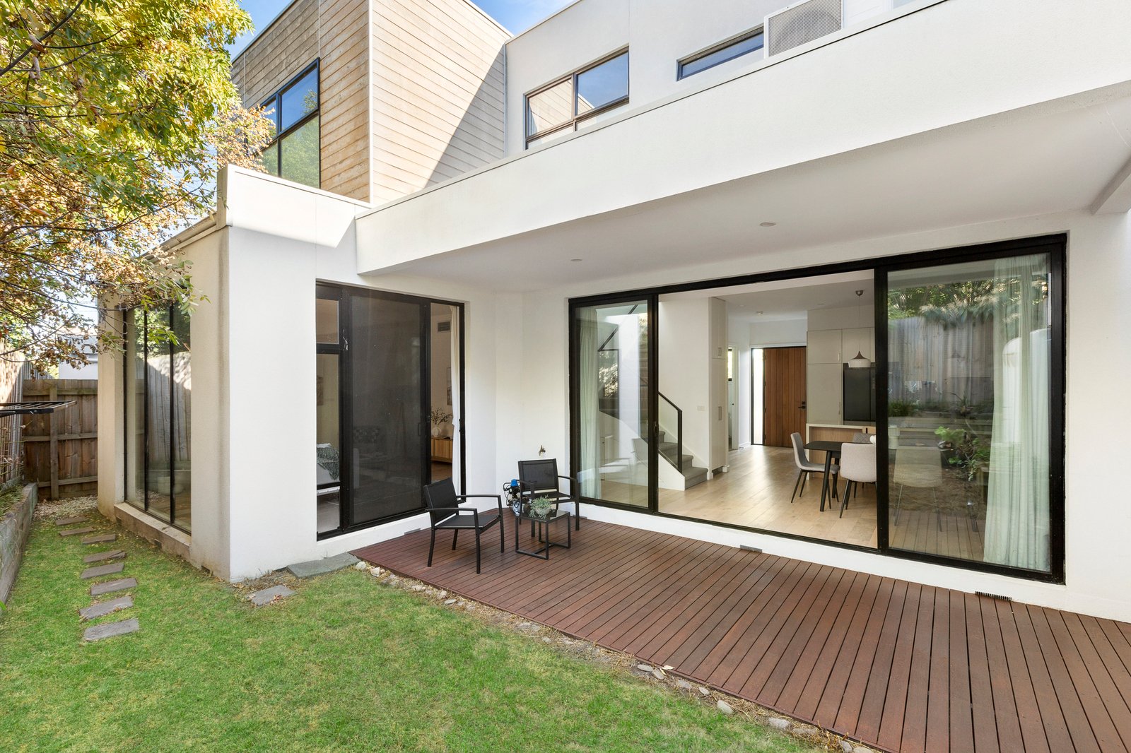 2/1 Louise Court, Doncaster, 3108