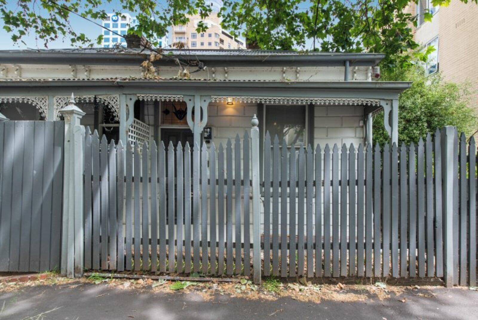 21 Tivoli Road, South Yarra, 3141