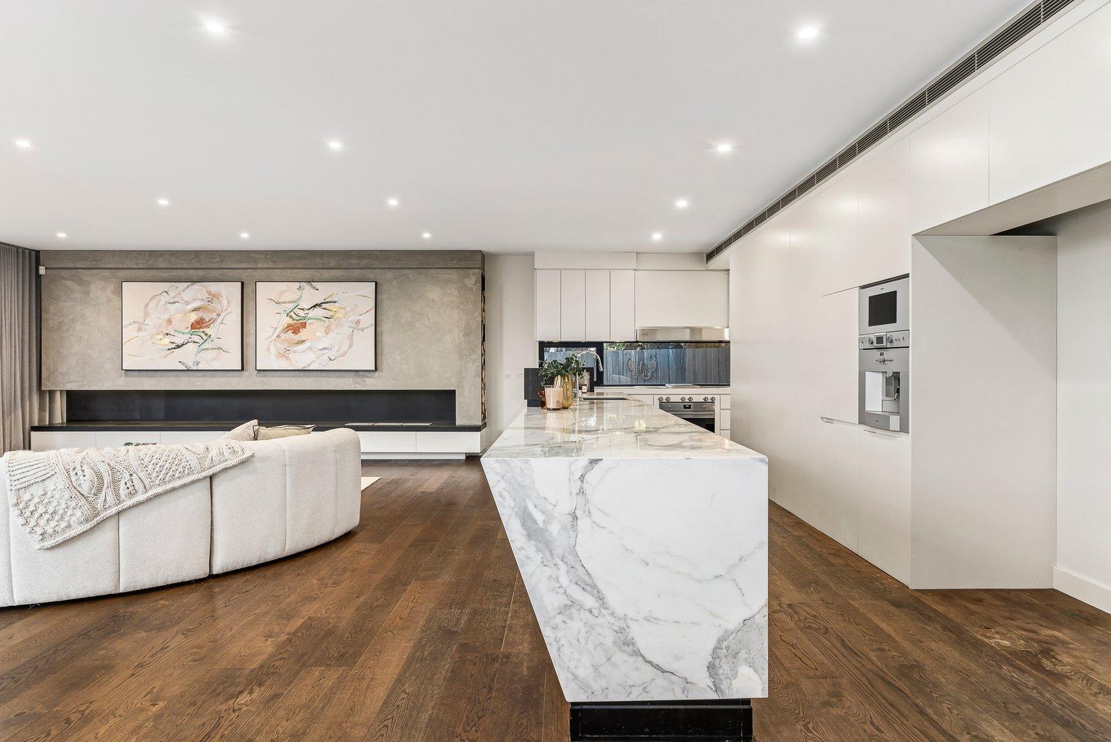 2/1 Tower Place, Hawthorn East, 3123