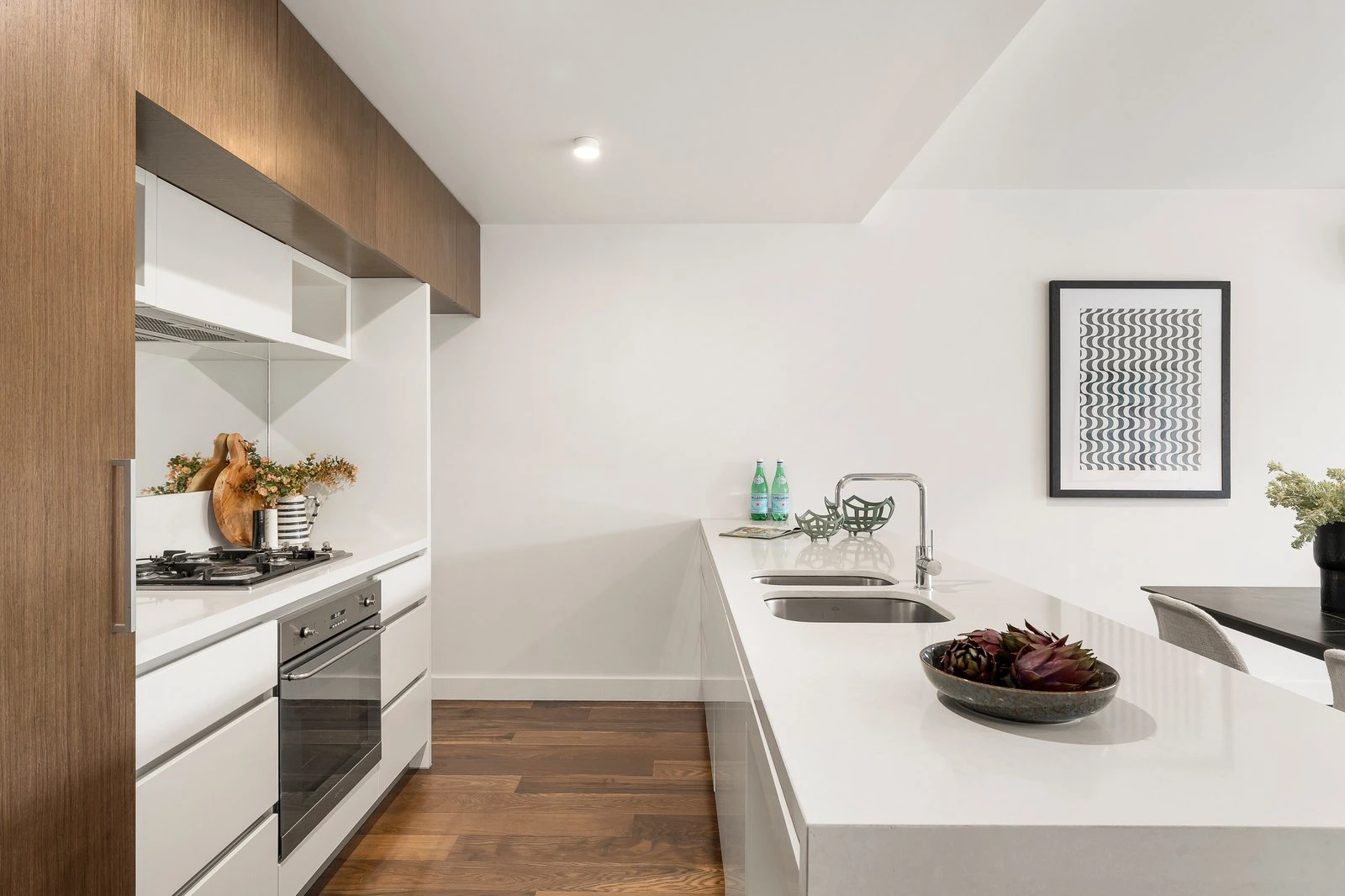 210/201 Whitehorse Road, Balwyn, 3103