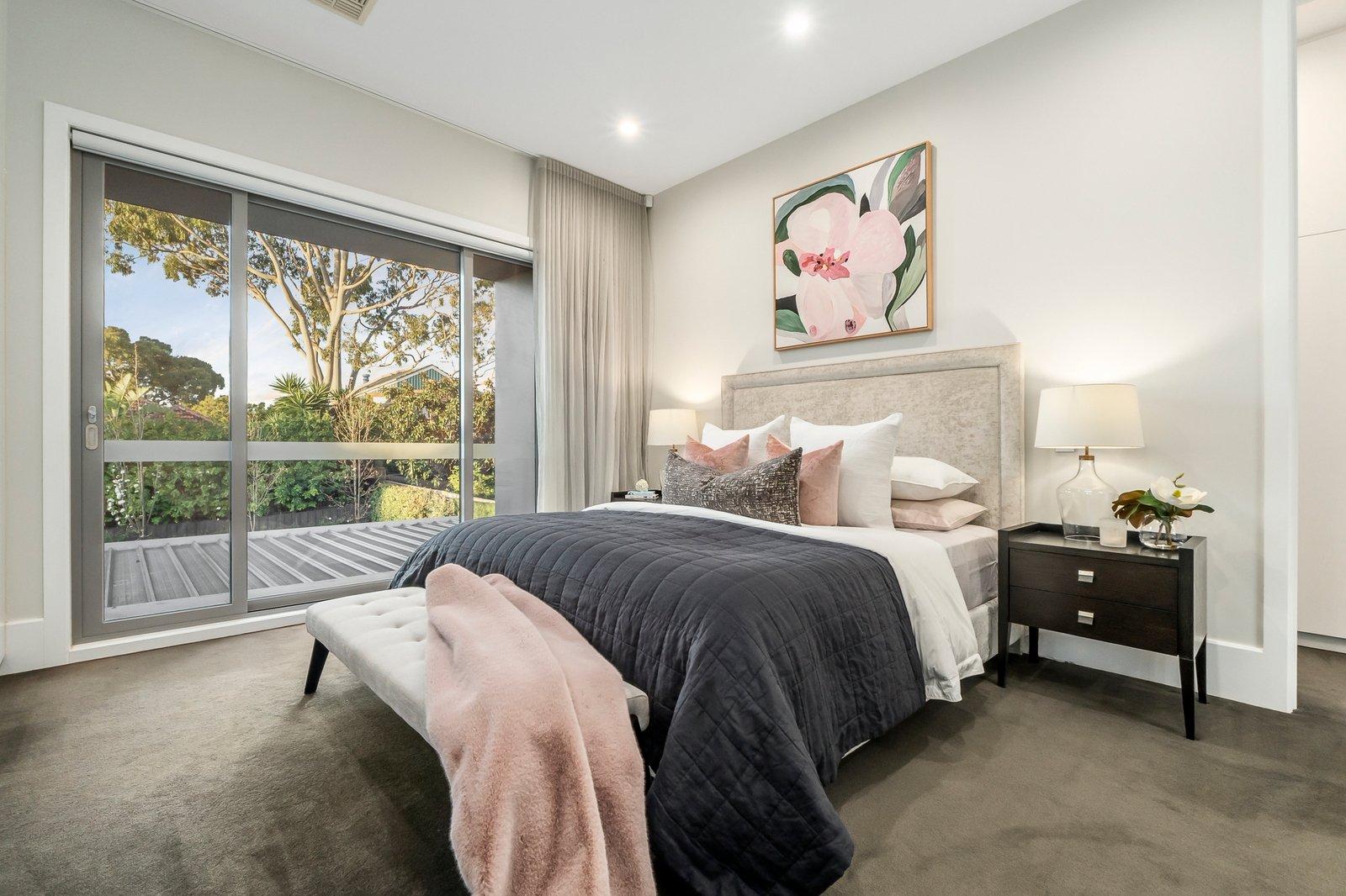 2/11 Leura Grove, Hawthorn East, 3123