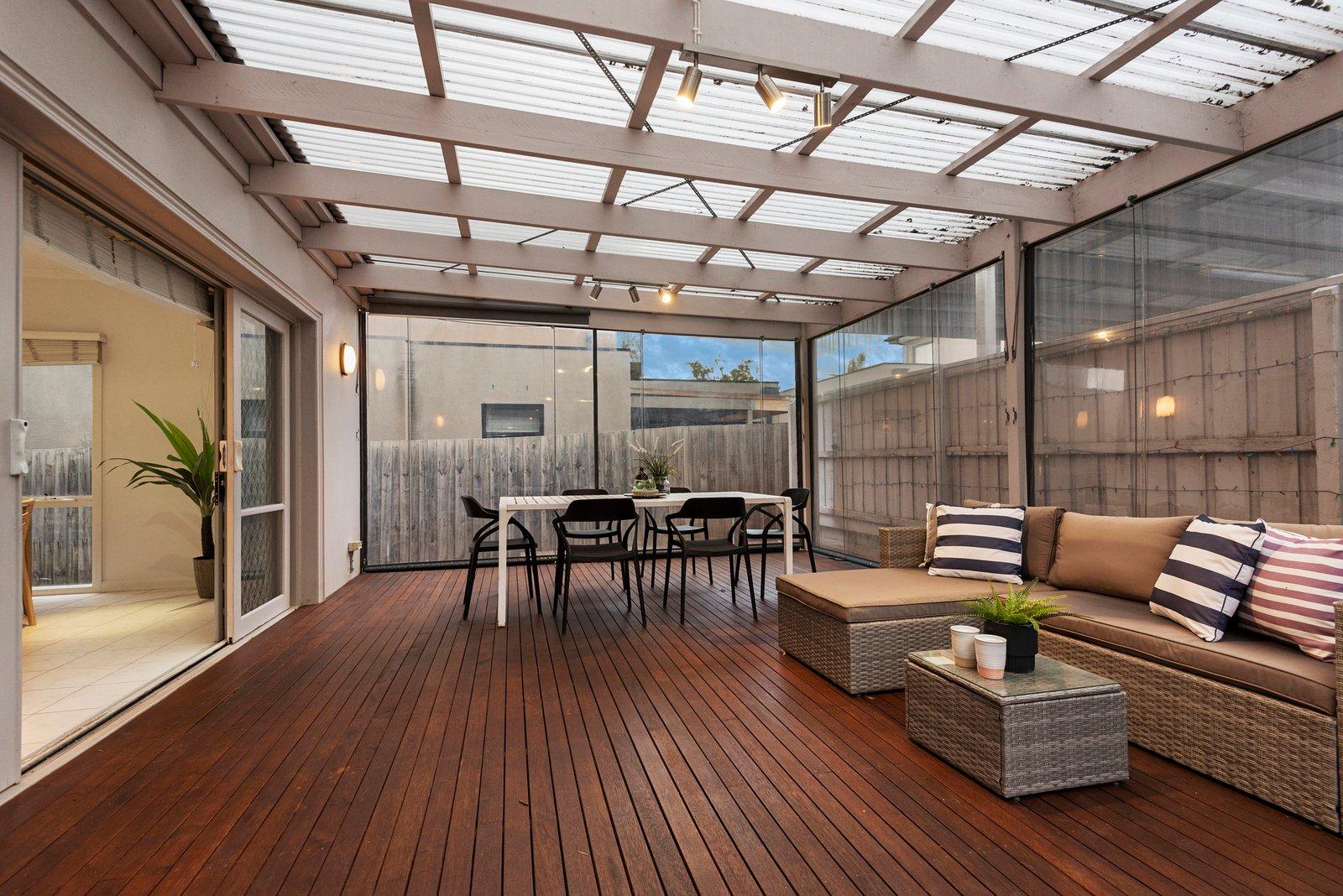 2/110 Belmore Road, Balwyn, 3103