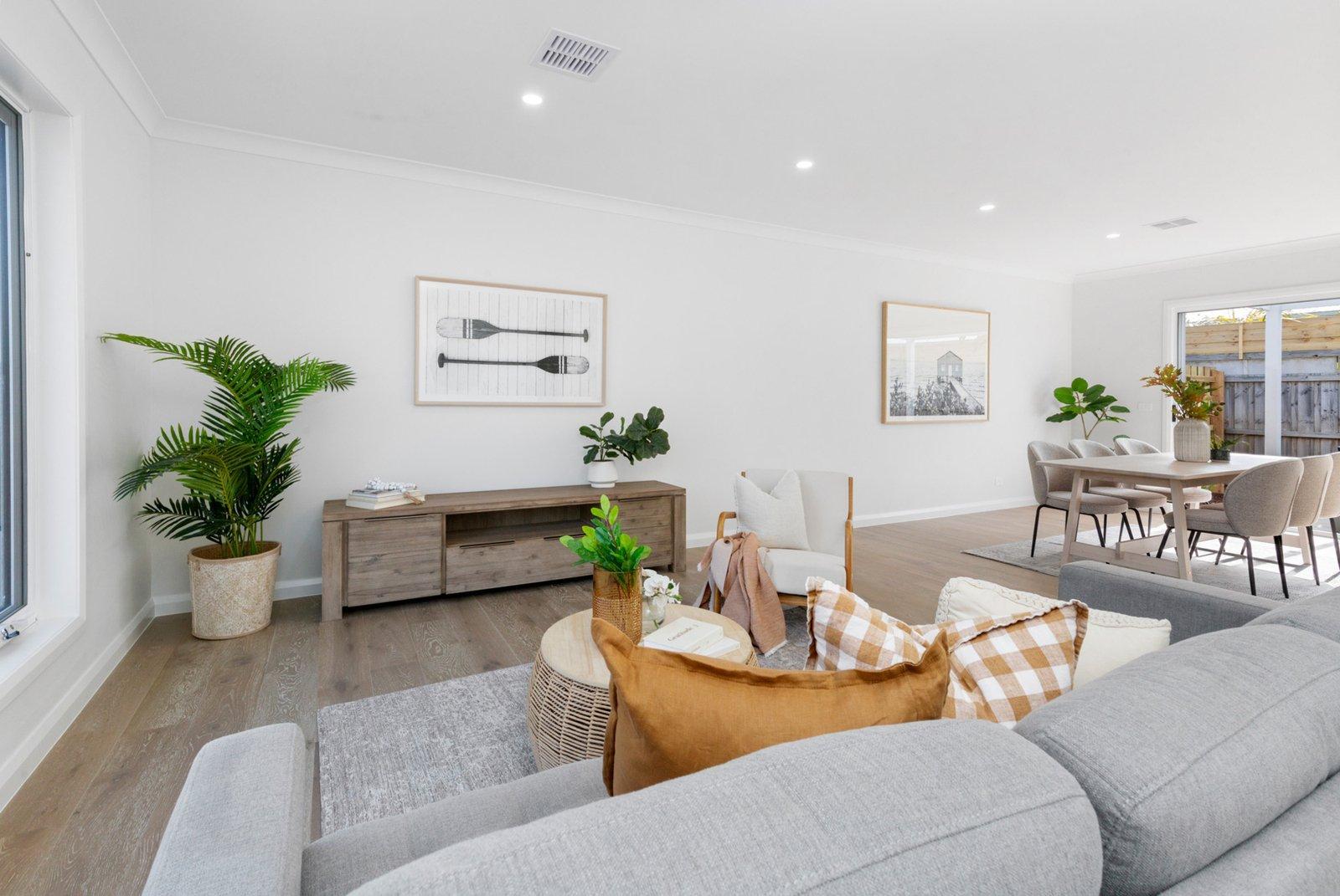 2/12 Coonara Avenue, Mount Eliza, 3930