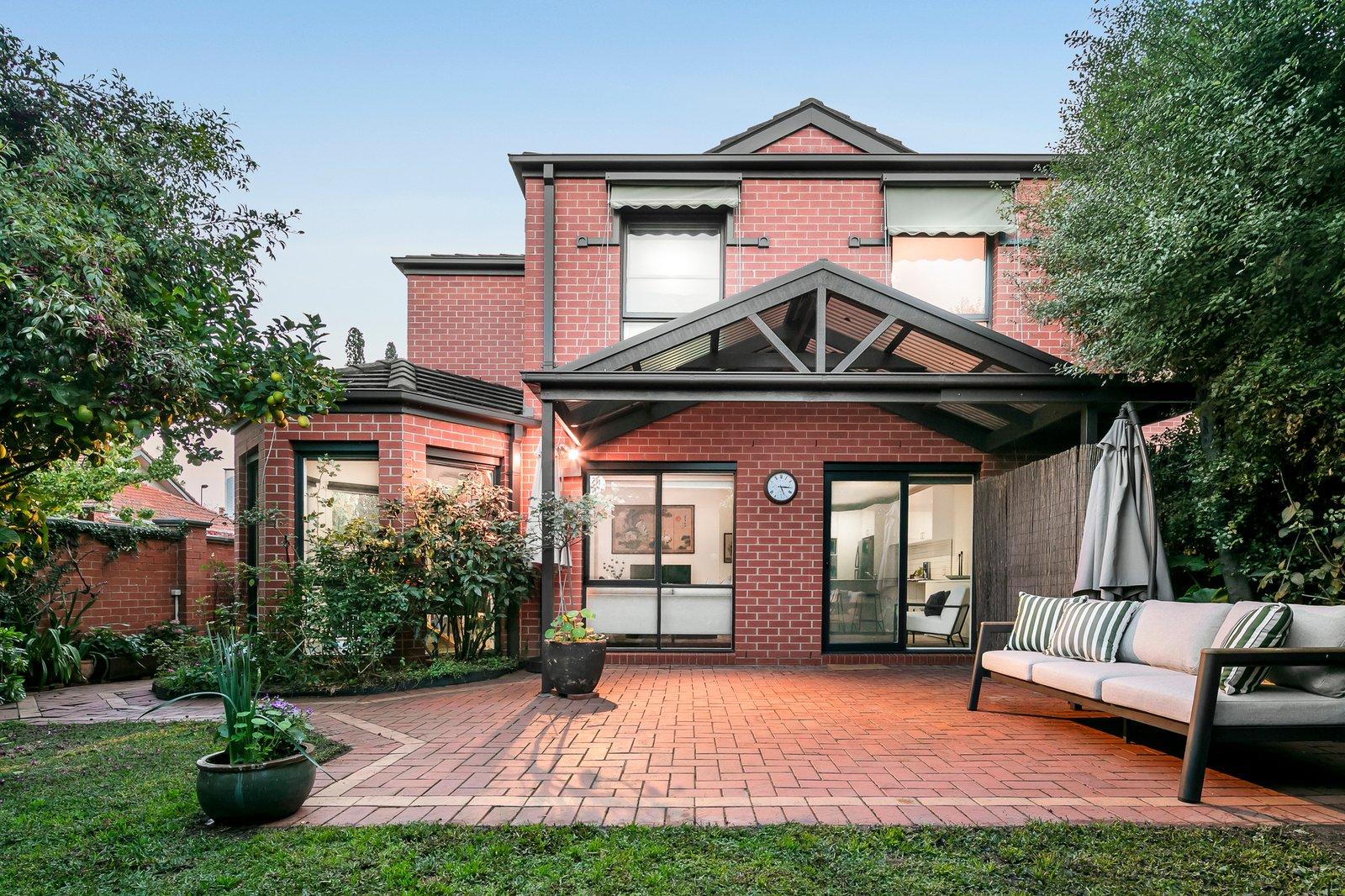 2/1203 Burke Road, Kew, 3101