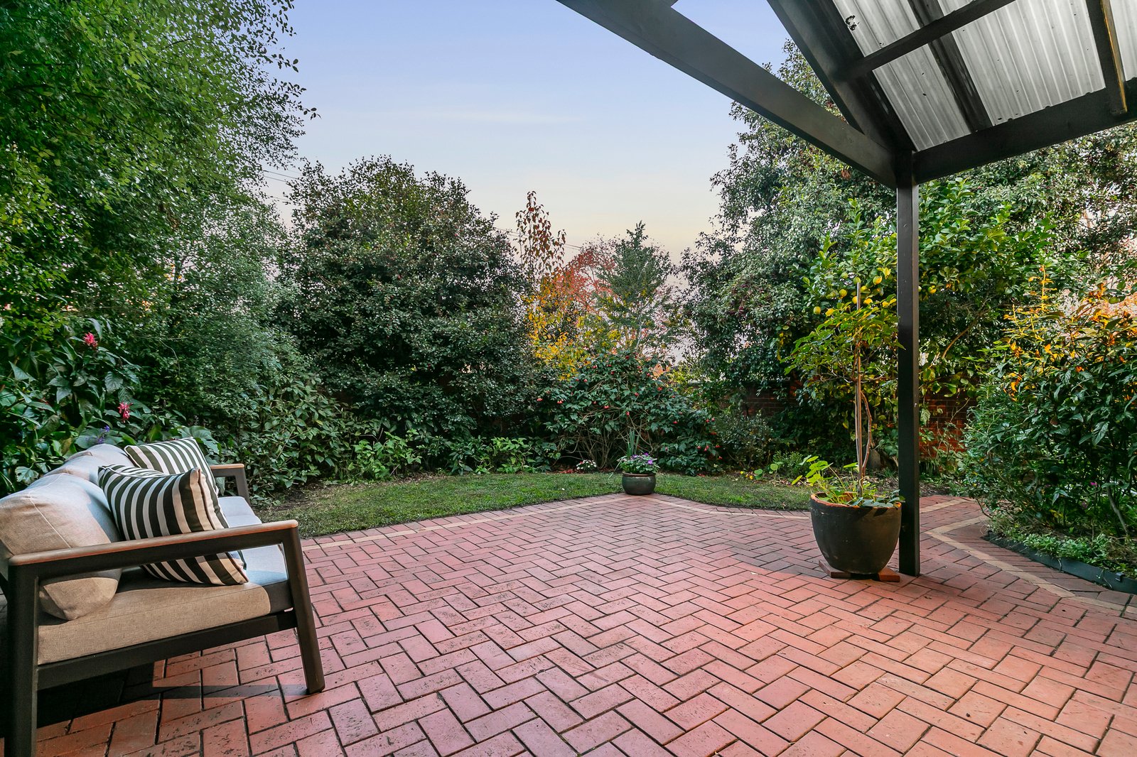 2/1203 Burke Road, Kew, 3101