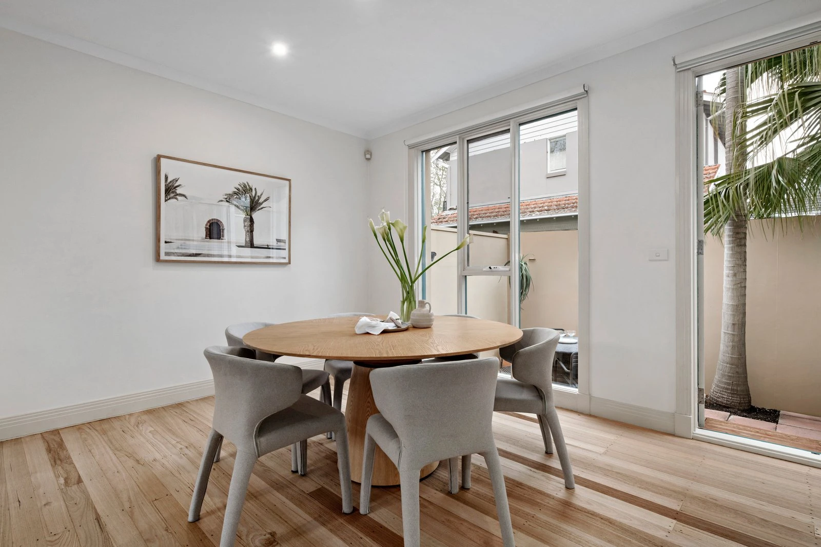 2/122 Mitford Street, Elwood, 3184