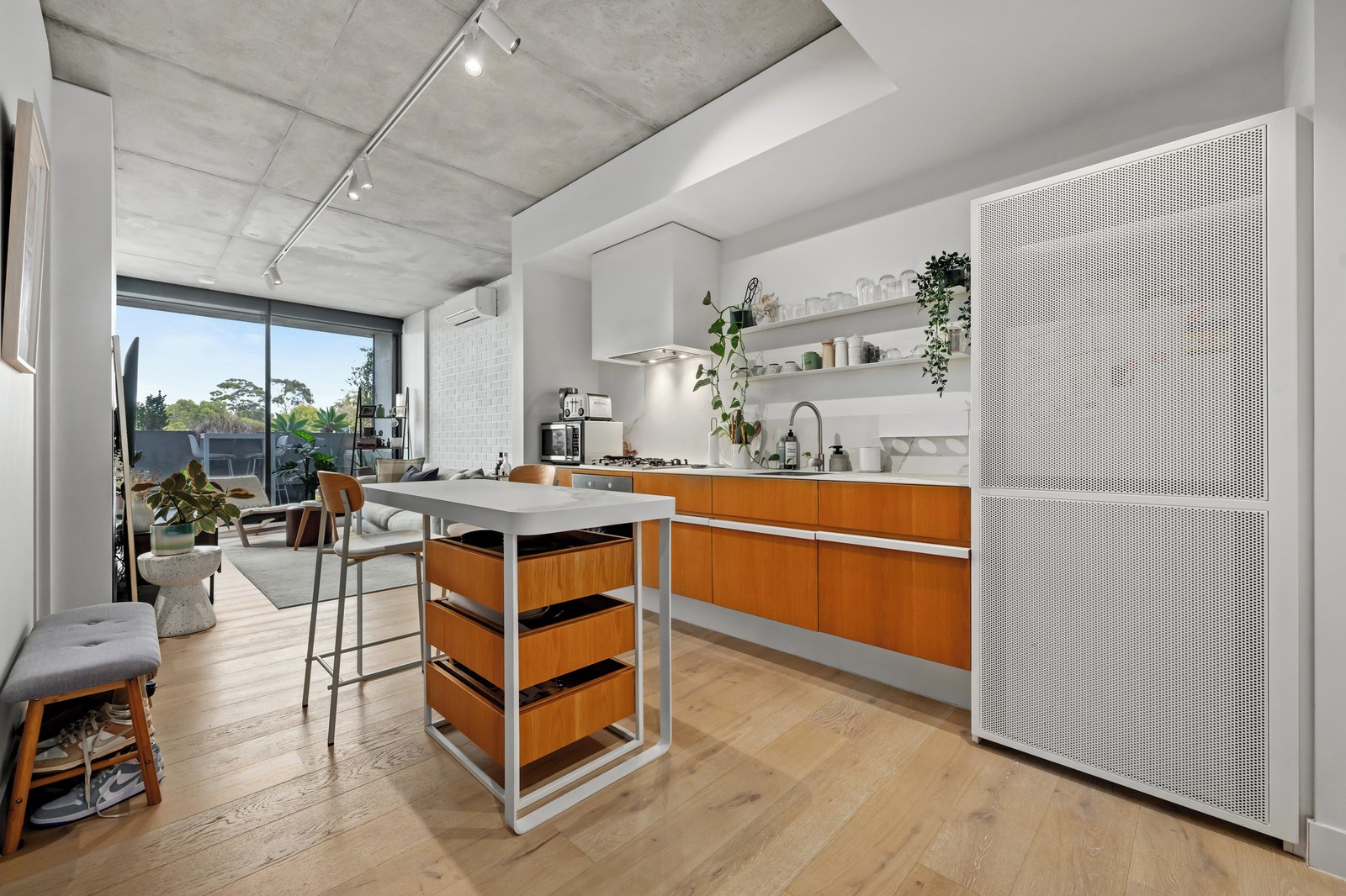 212/8 Luton Lane, Hawthorn, 3122