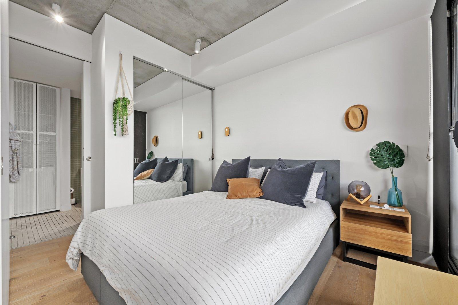 212/8 Luton Lane, Hawthorn, 3122