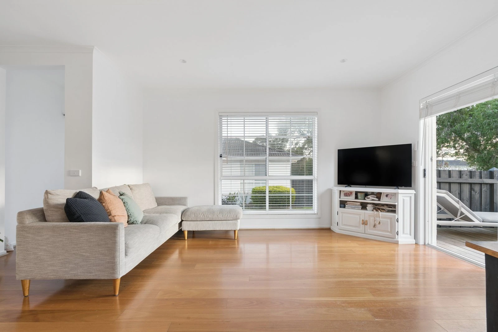 2/14 Conway Street, Mount Eliza, 3930