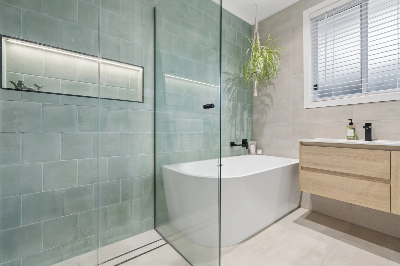 2/14 Conway Street, Mount Eliza, 3930
