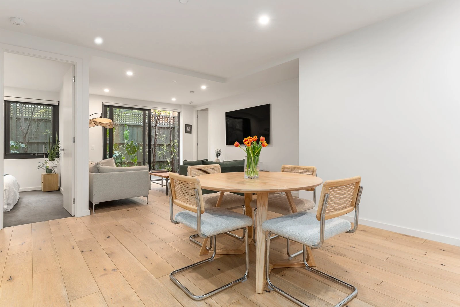 2/14 Elliott Avenue, Carnegie, 3163