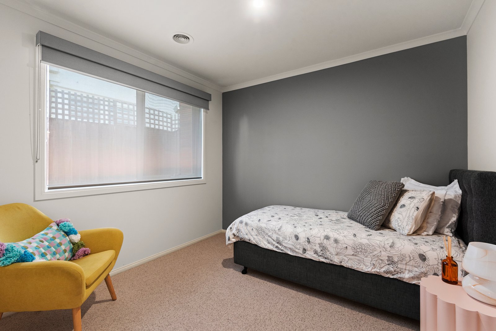 2/14 Highbury Road, Burwood, 3125