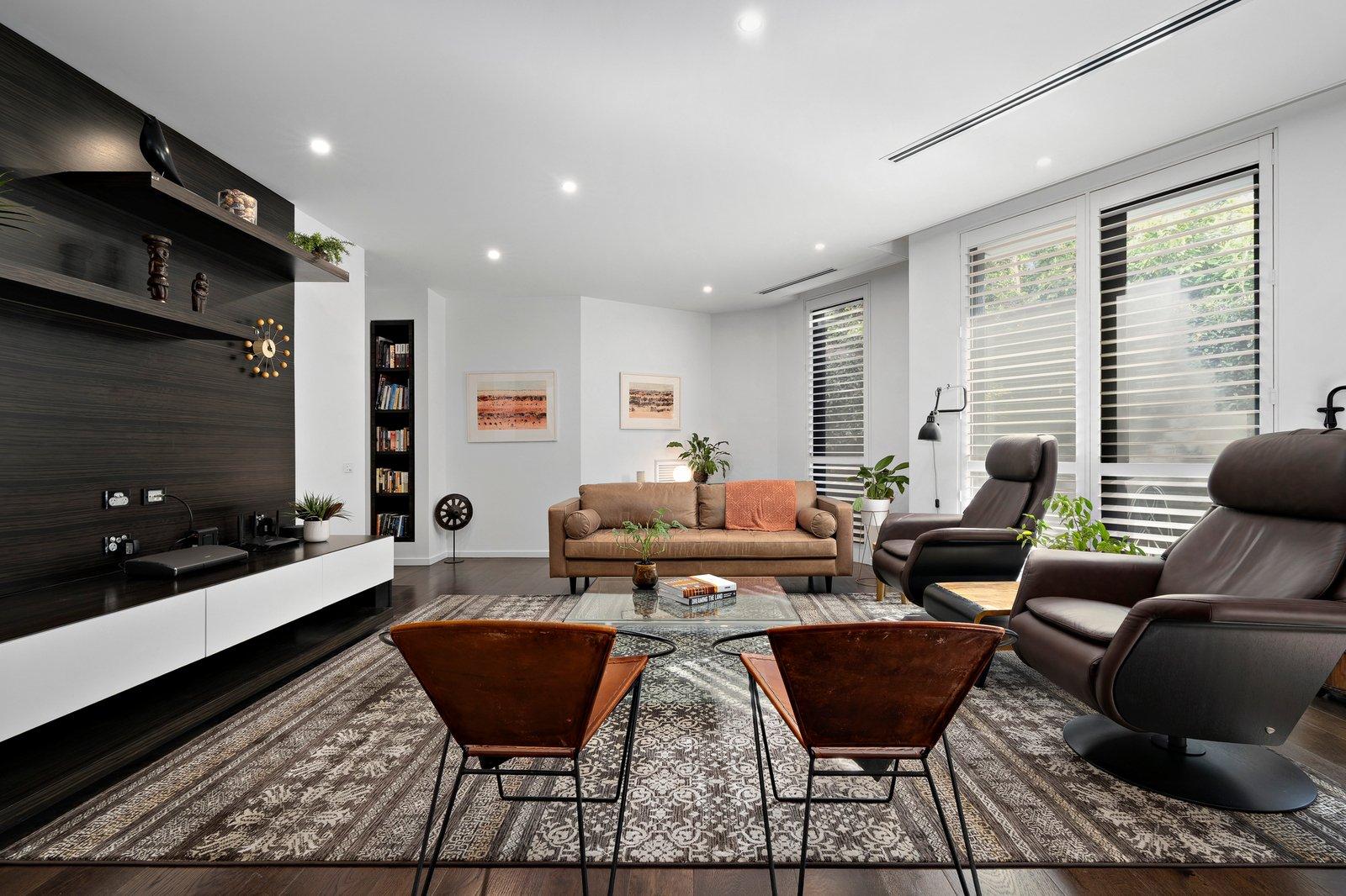 2/14 Martin Court, Toorak, 3142