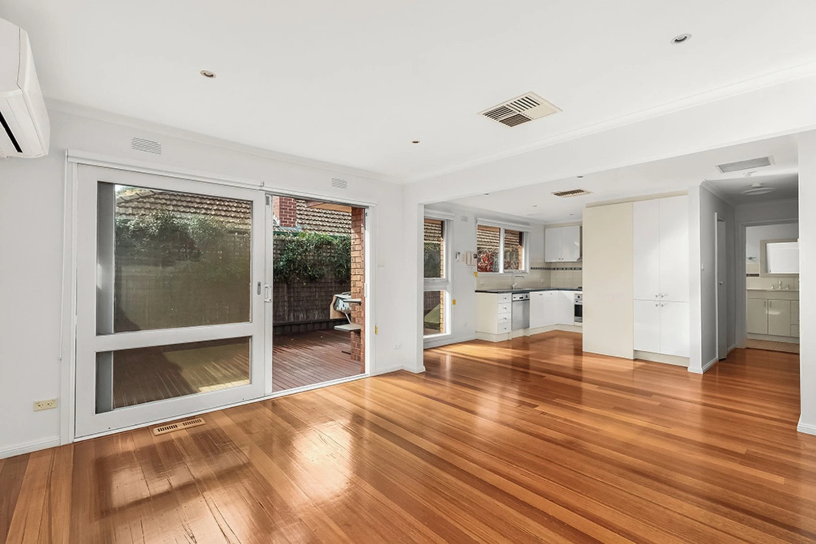 2/14 Rowell Avenue, Camberwell, 3124