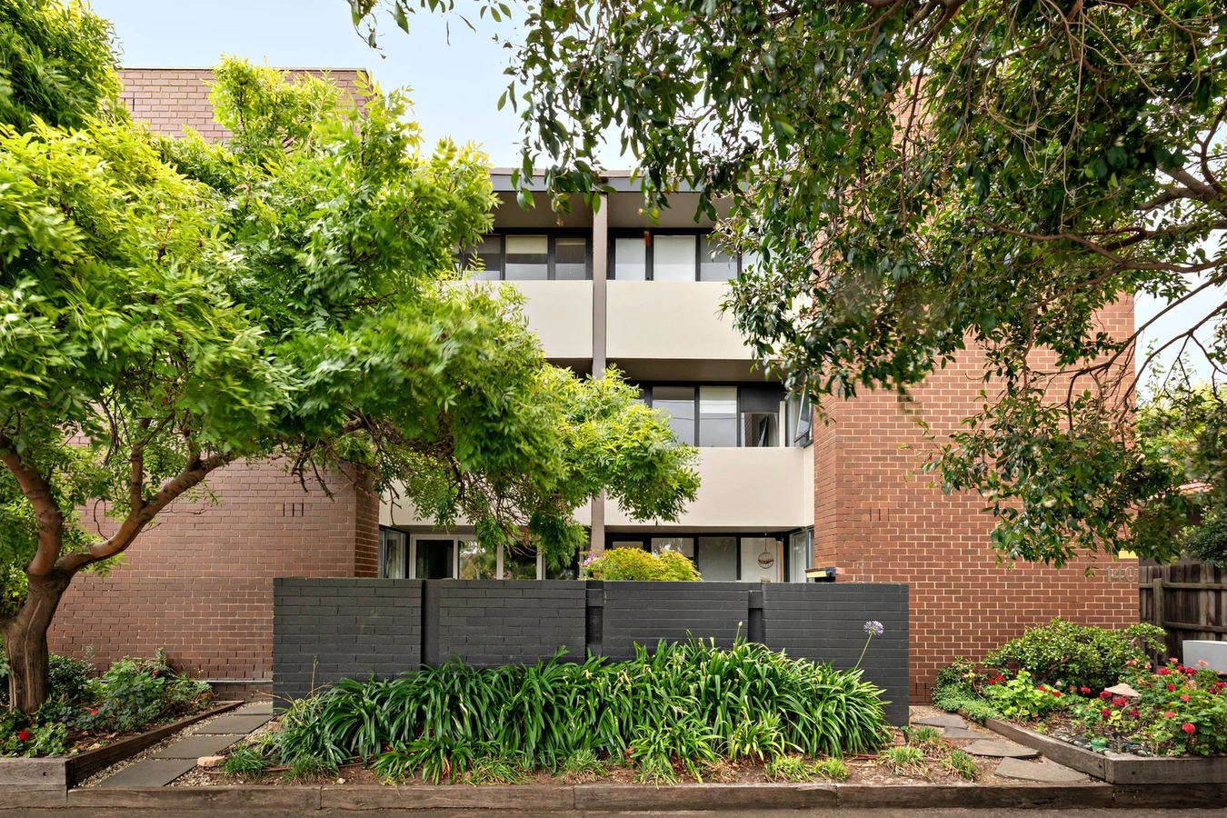 2/140 Kerferd Road, Albert Park, 3206