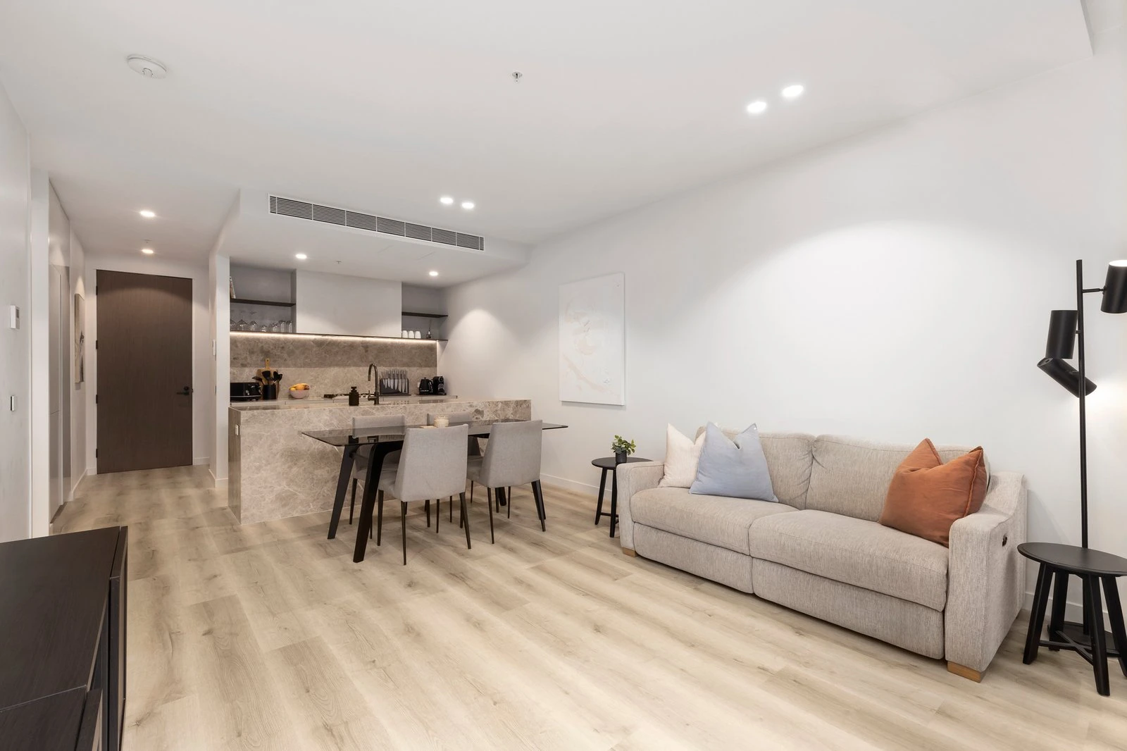 2/1455 High Street, Glen Iris, 3146