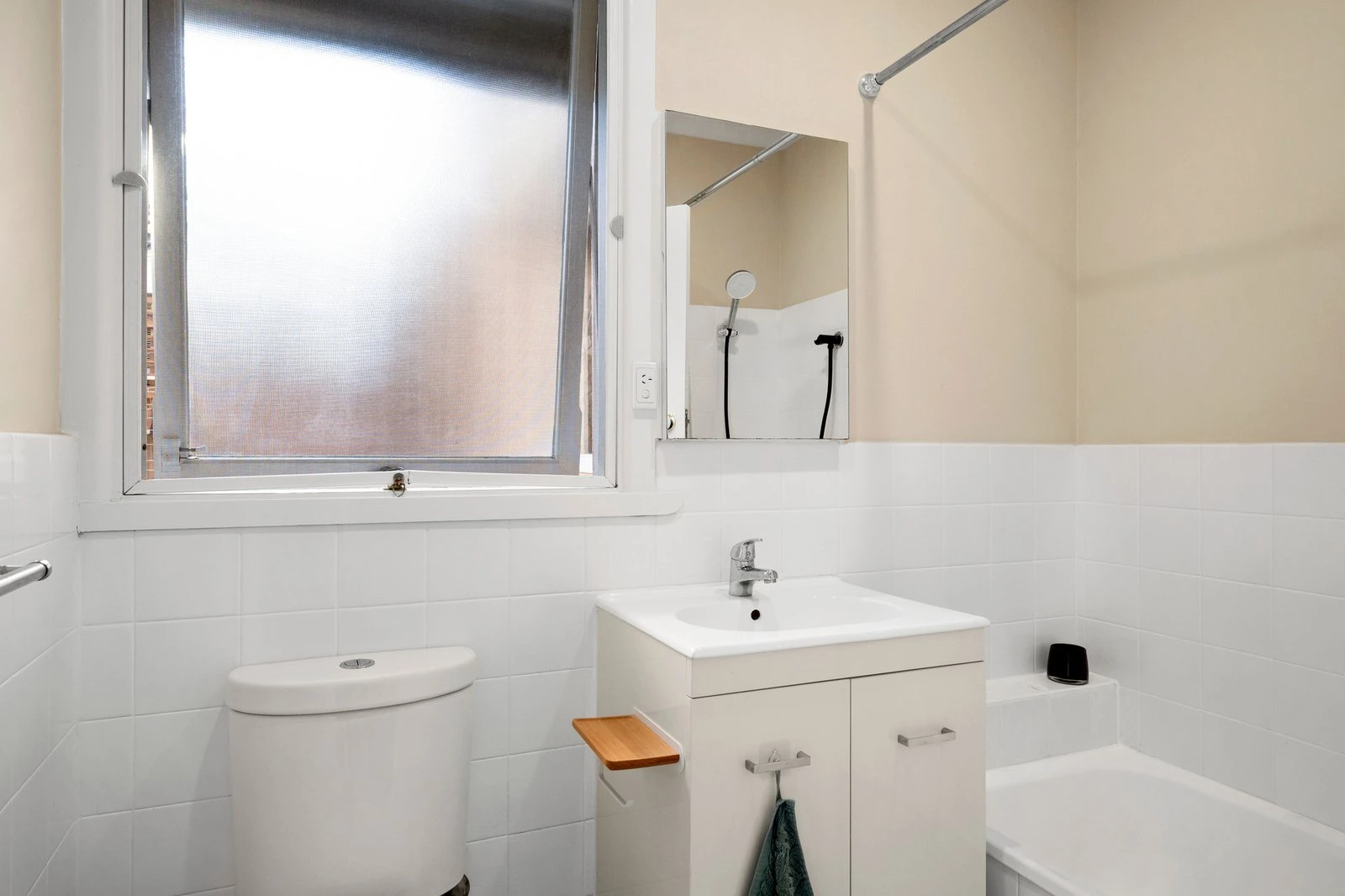 2/151 Were Street, Brighton, 3186