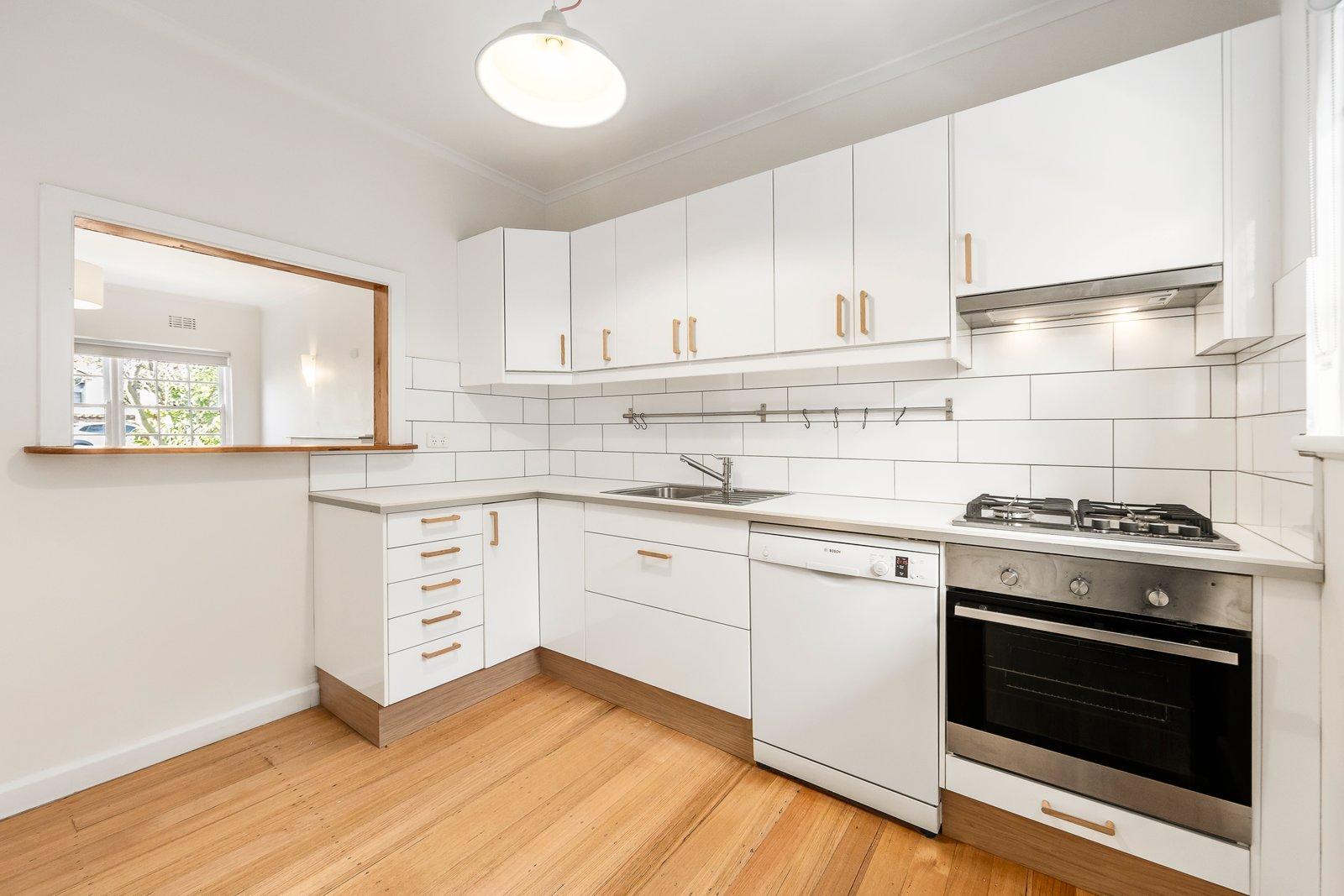 2/1510 High Street, Glen Iris, 3146