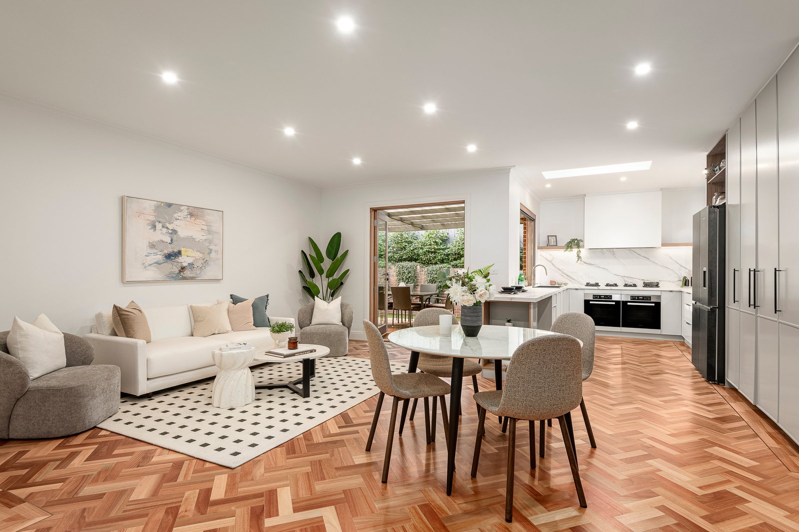 2/16 Francesca Street, Mont Albert North, 3129