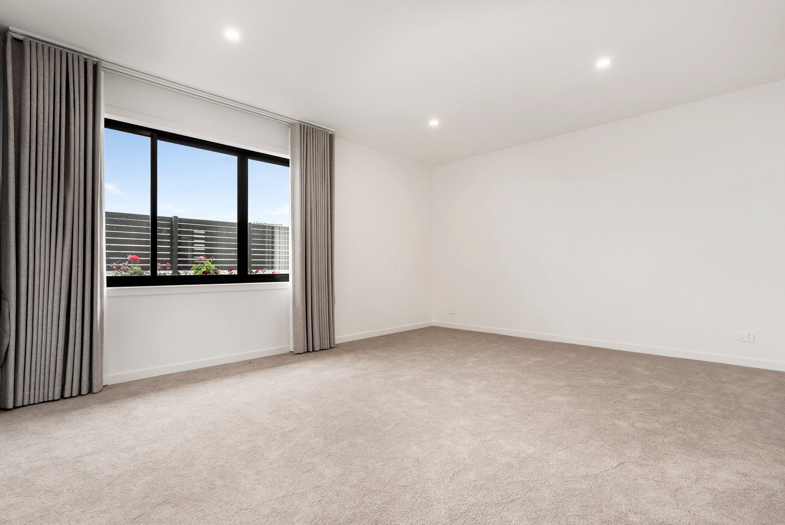 2/160 Balwyn Road, Balwyn, Vic