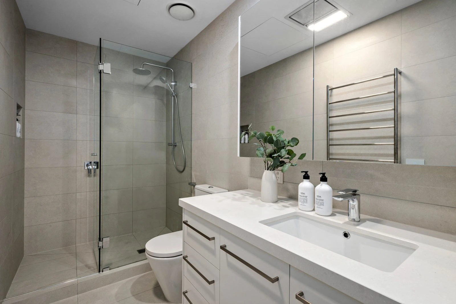 21/60 Flinders Street, Melbourne, 3000