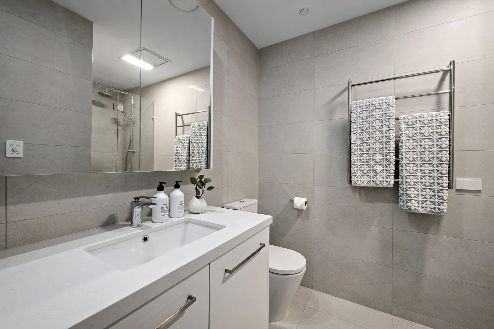 21/60 Flinders Street, Melbourne, 3000