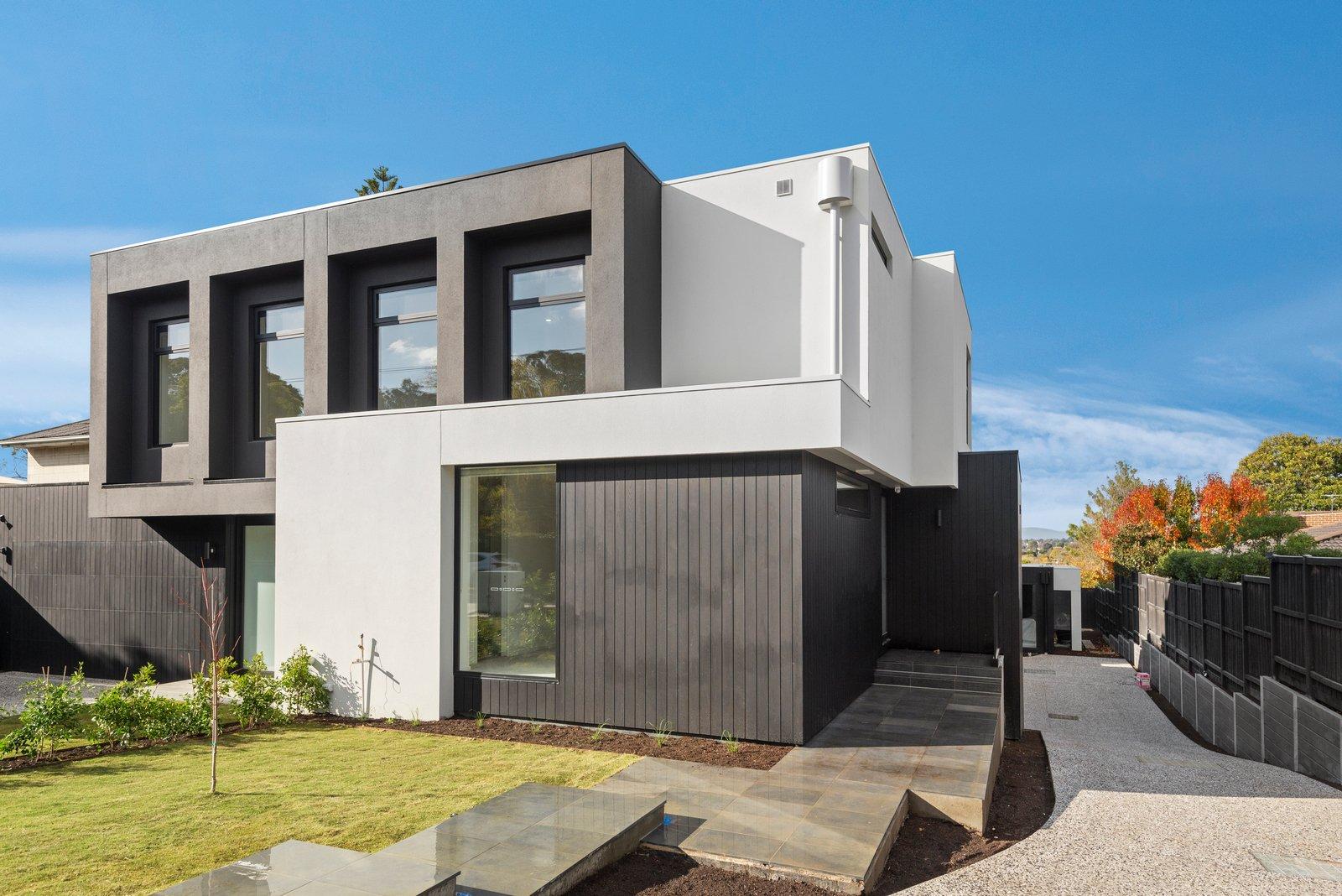 2/17 Evelina Street, Mont Albert North, Vic