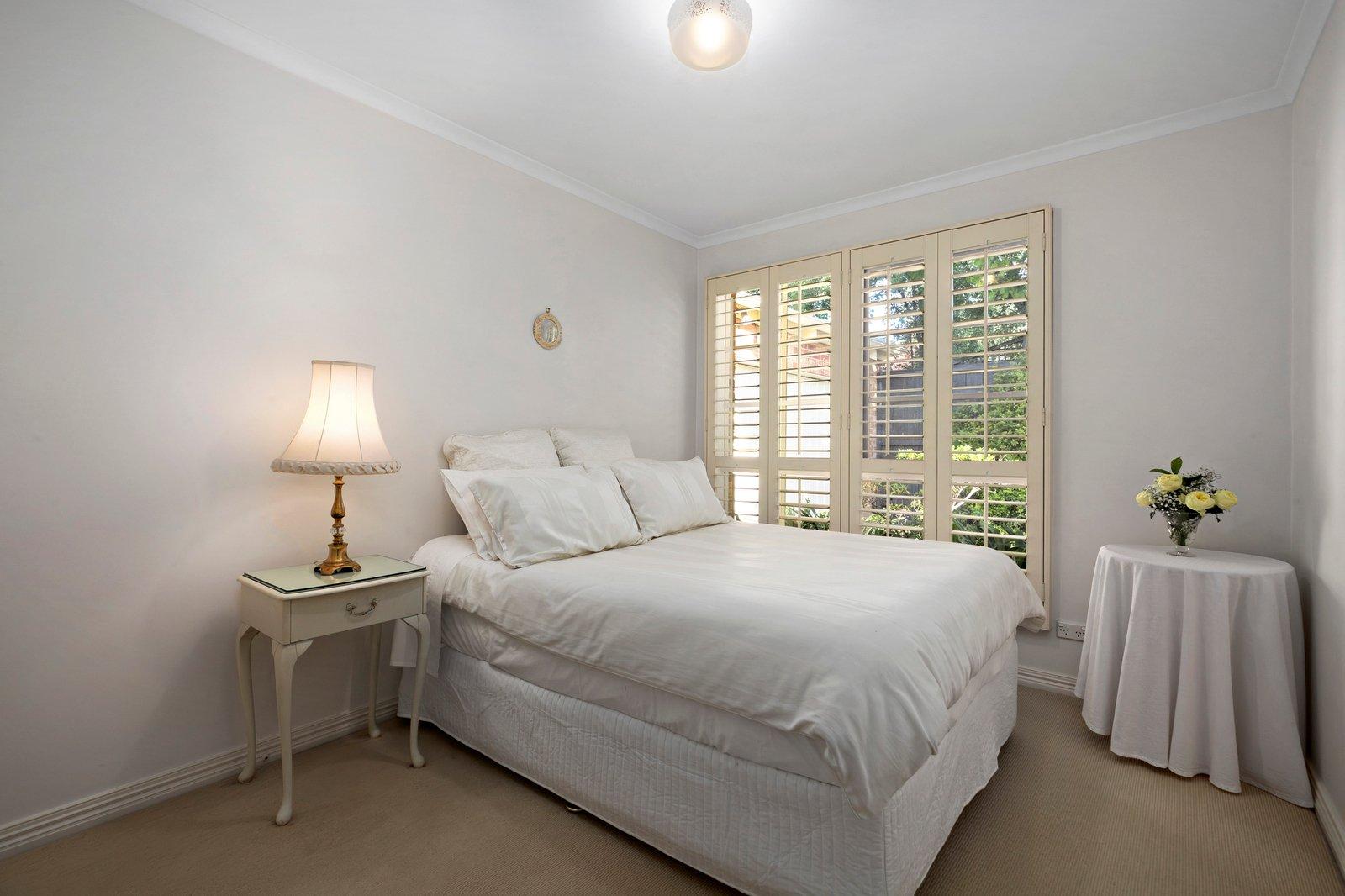 2/170 Finch Street, Glen Iris, 3146