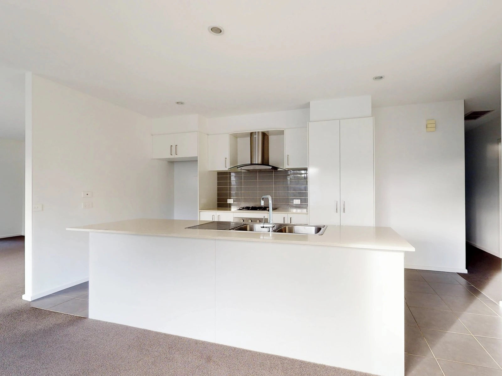 2/18 George Street, Safety Beach, 3936