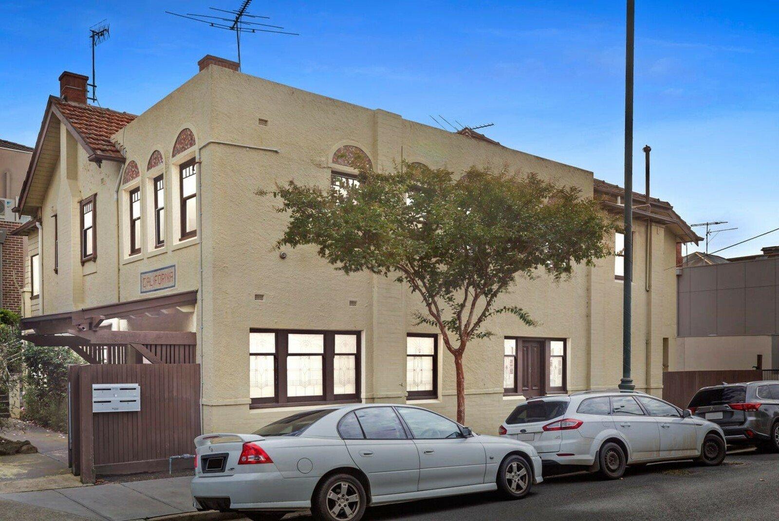 2/1B Lewisham Road, Prahran, 3181