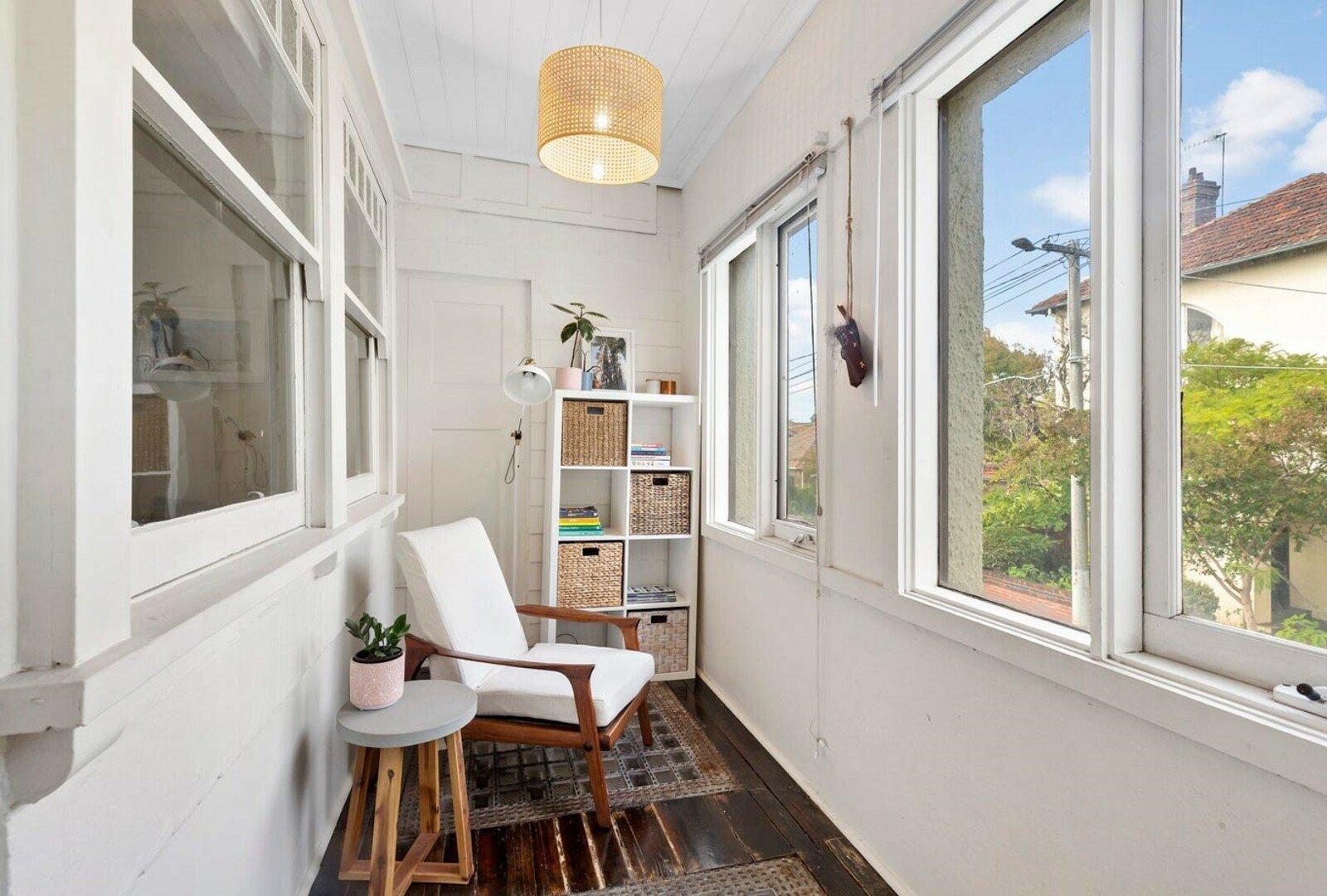 2/1B Lewisham Road, Prahran, 3181