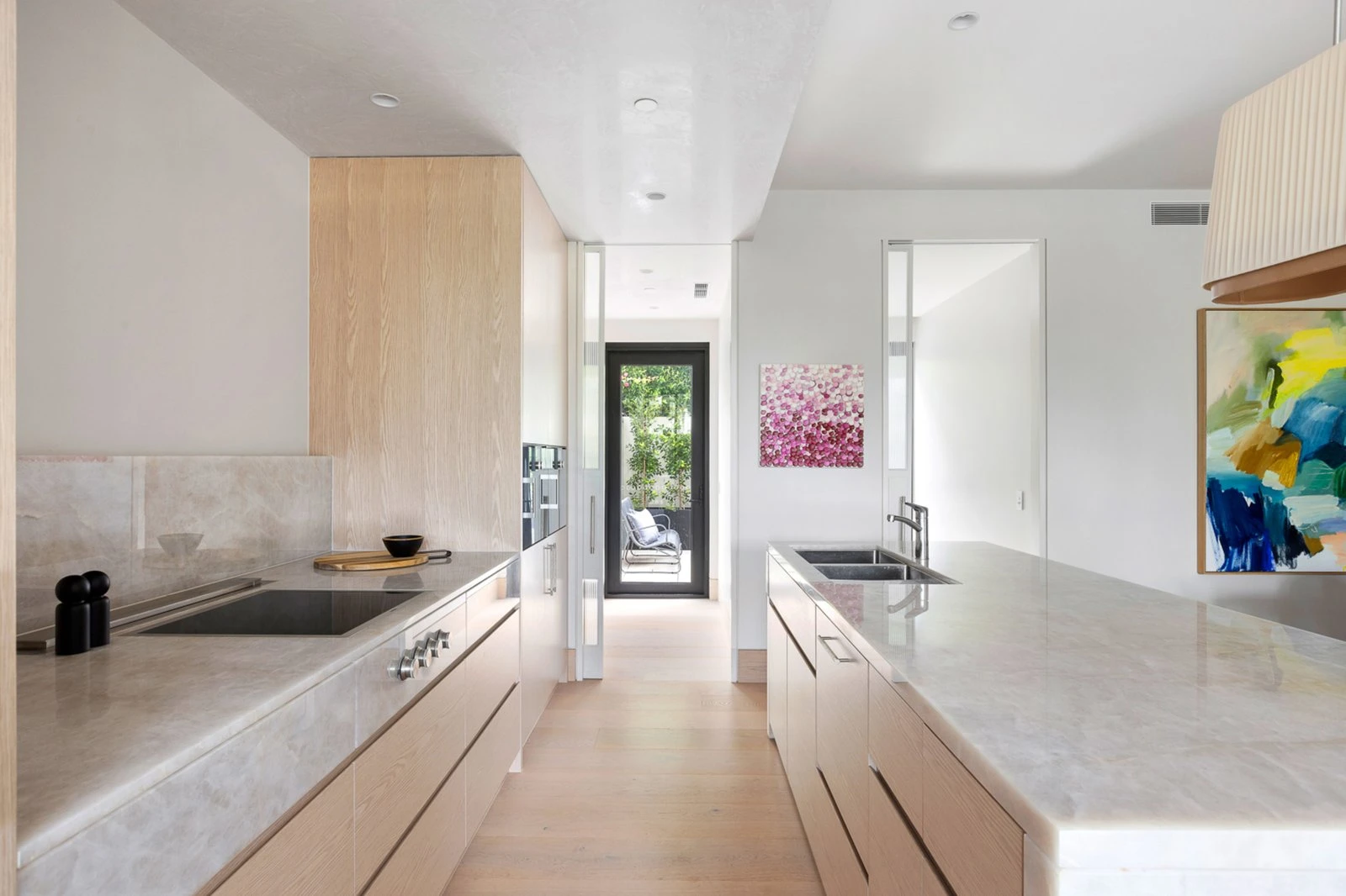 2/2 Black Street, Brighton, 3186