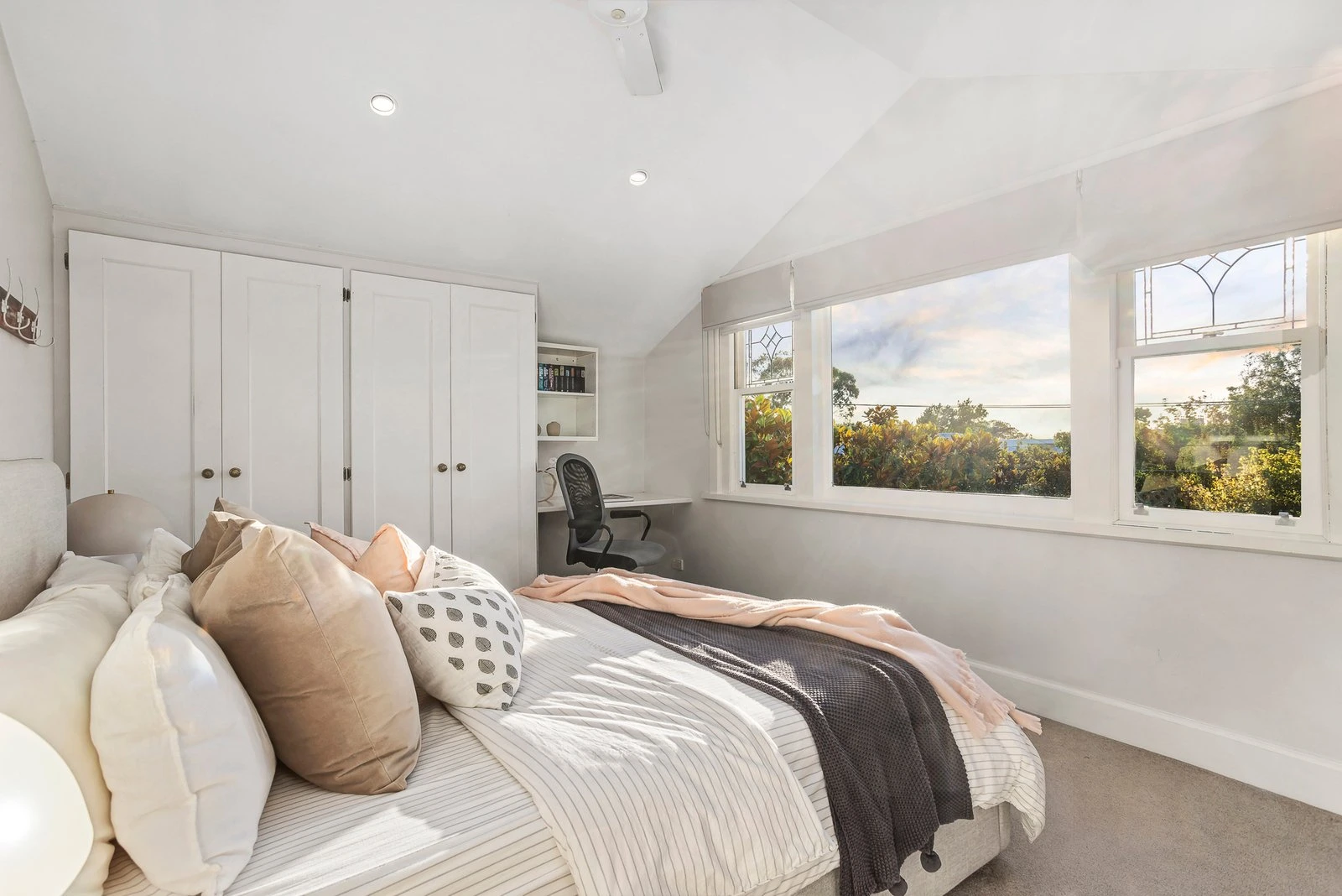 22 Canberra Grove, Brighton East, 3187