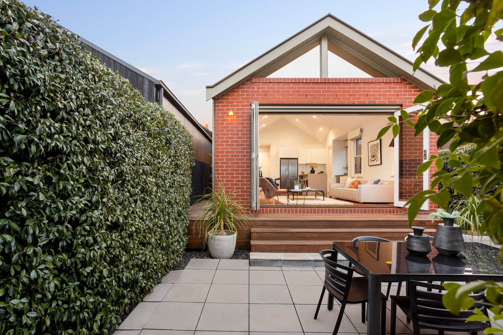22 Emo Road, Malvern East, 3145