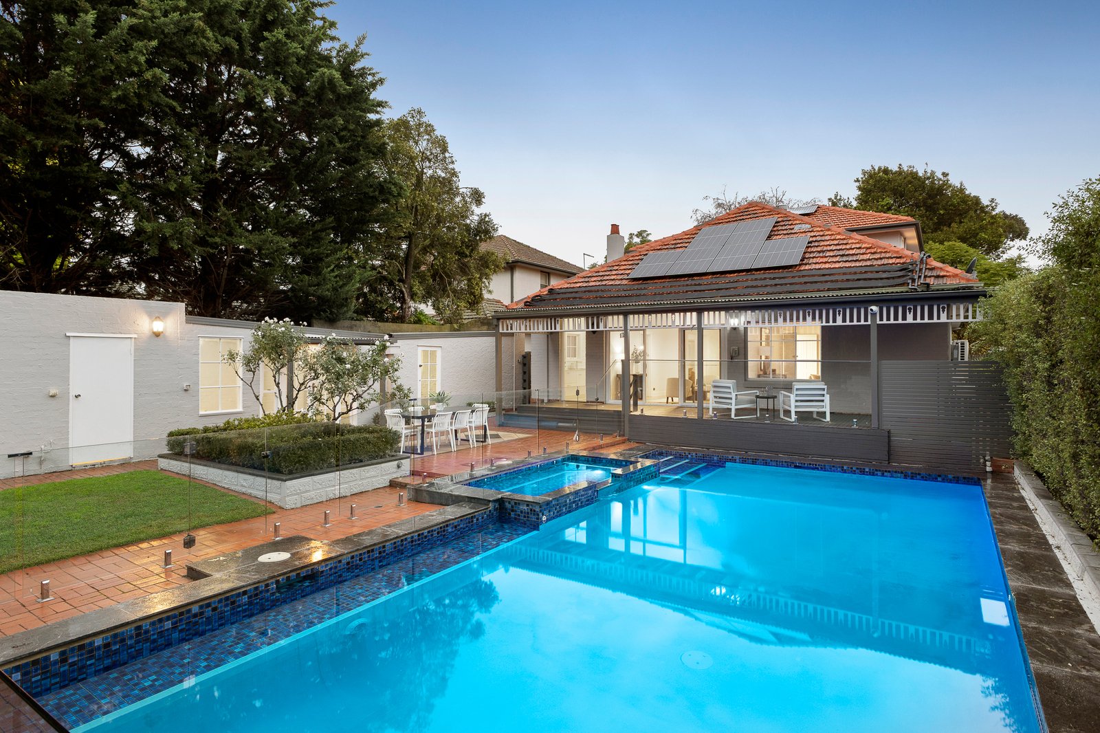 22 Holyrood Street, Camberwell, 3124