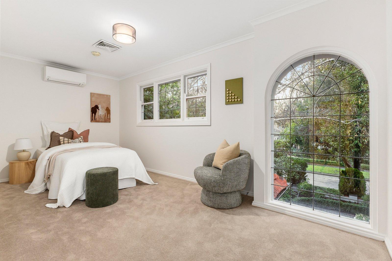 22 Holyrood Street, Camberwell, 3124
